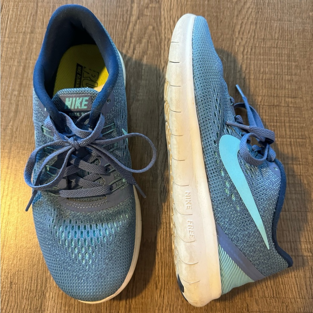 Nike Free Run sneakers